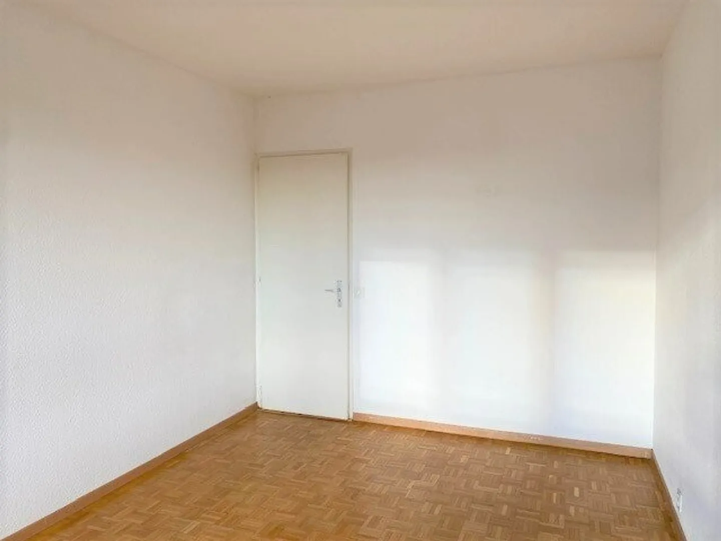 5-room apartment - Photo 7 of 11