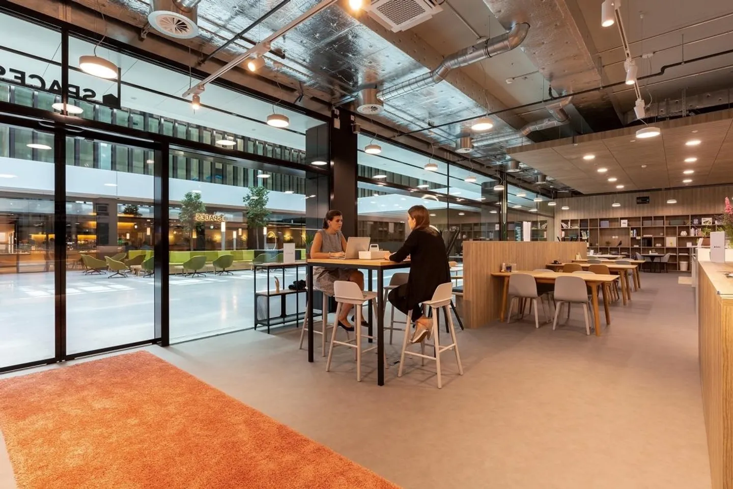 Trouvez des bureaux spacieux dans Spaces Ambassador House pour 10 personnes - tout est pris en charge - Photo 8 sur 12