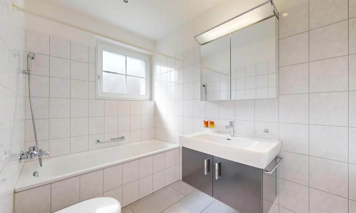 Vivere con comfort e vicinanza - posizione attraente a Rümlang - Foto 9 di 11