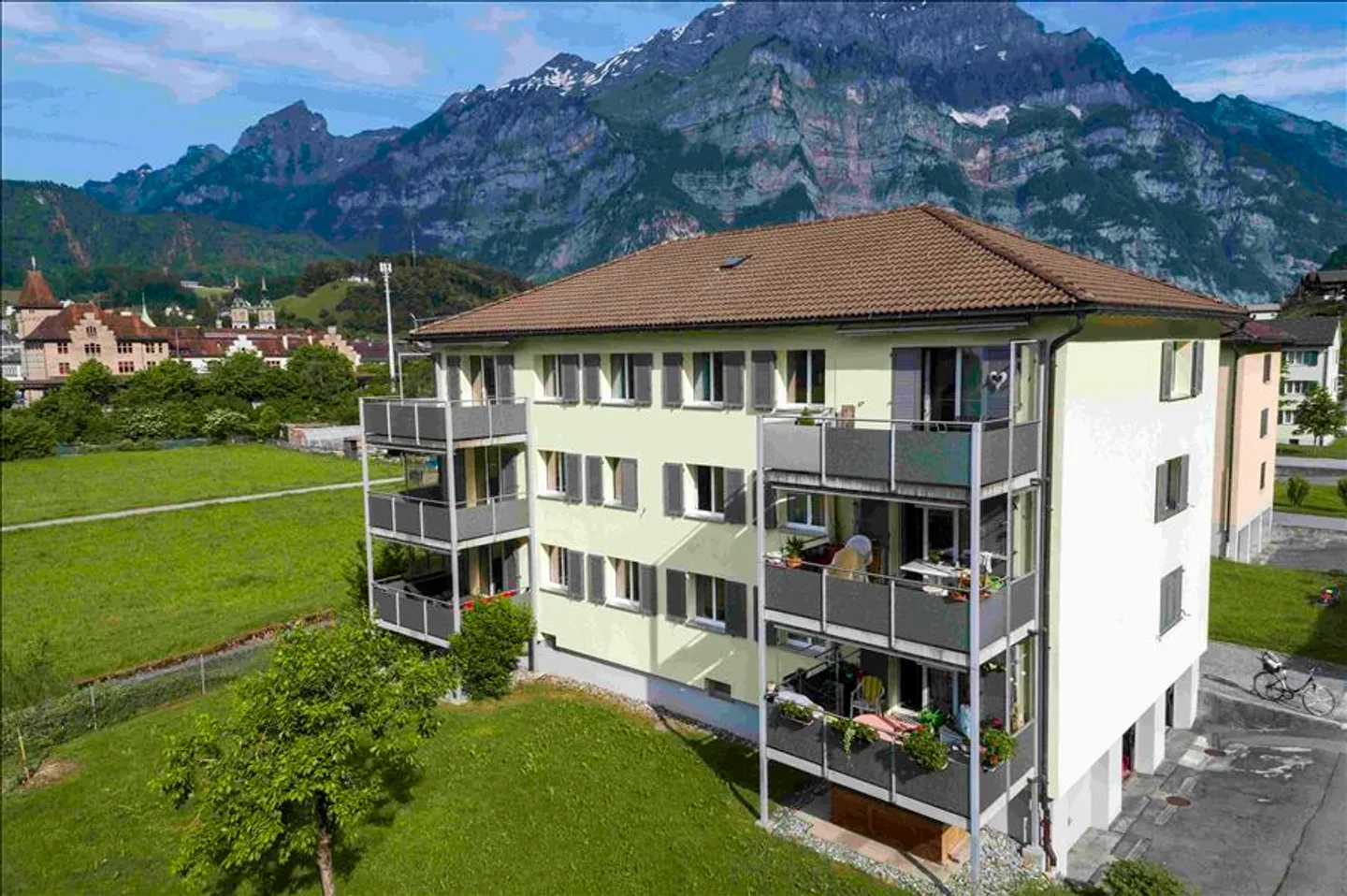 Appartamento 4 locali - Foto 2 di 13