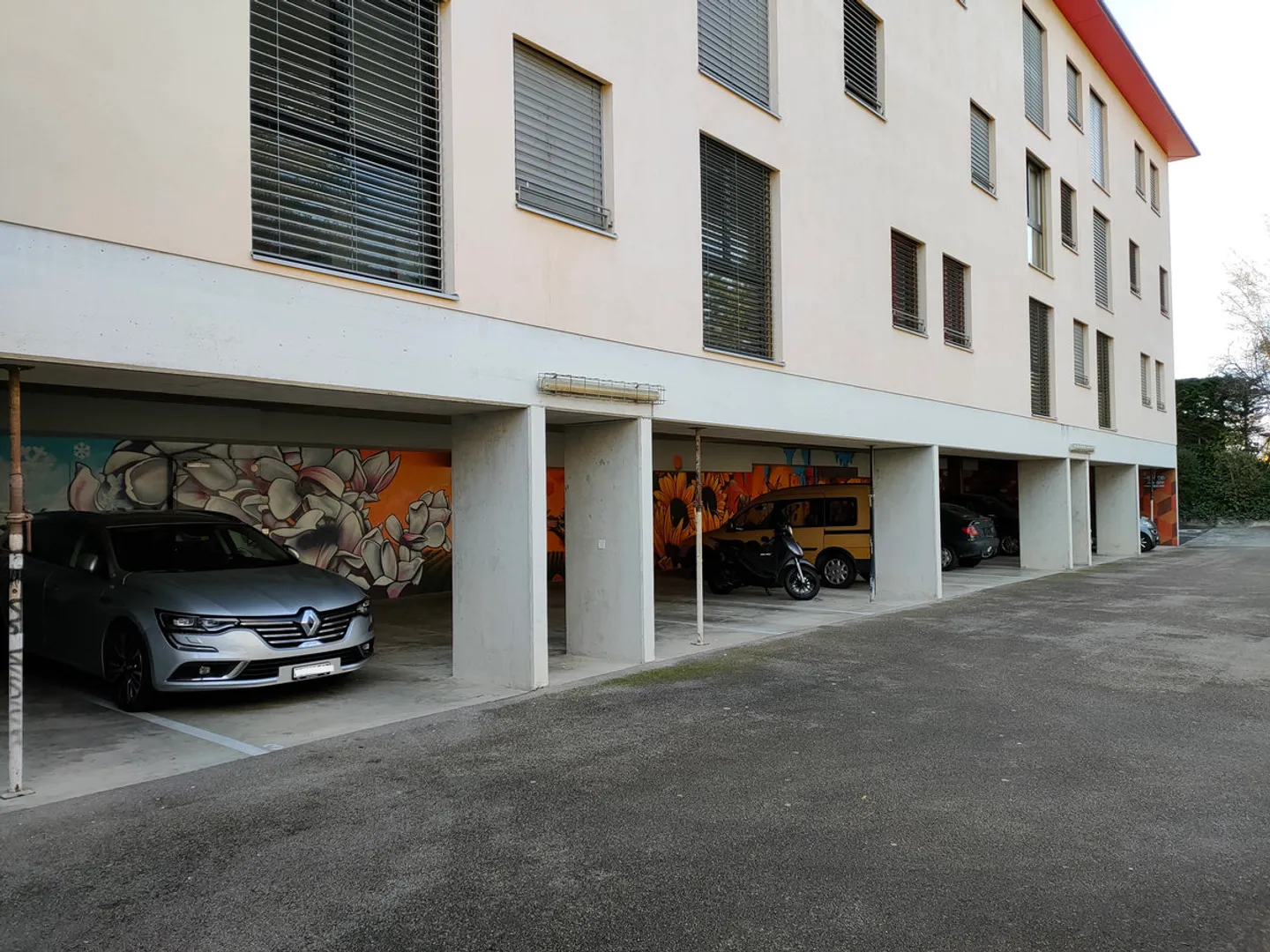 Covered parking - Photo 2 of 3