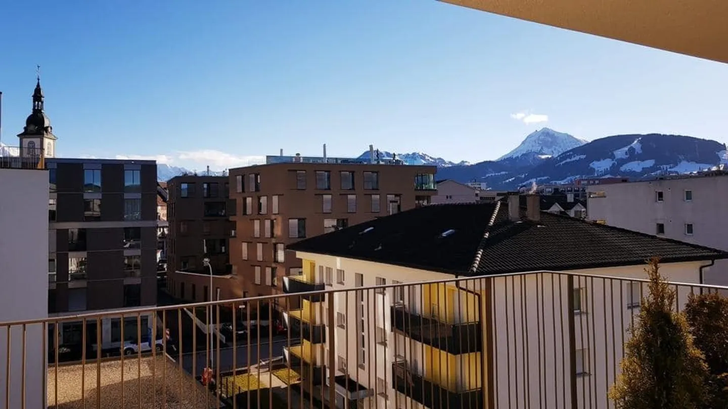 Very nice 4.5 room apartment in the center of Bulle, superb sunlight! - Photo 3 of 9