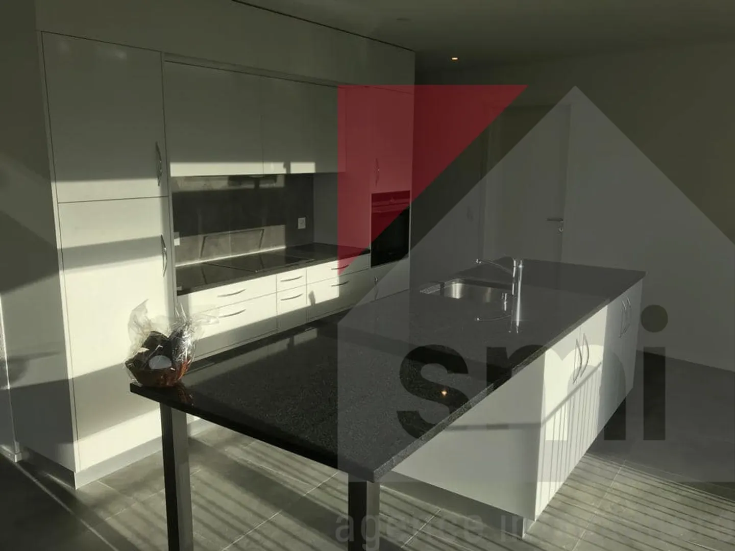 Very nice 4.5 room apartment in the center of Bulle, superb sunlight! - Photo 4 of 9