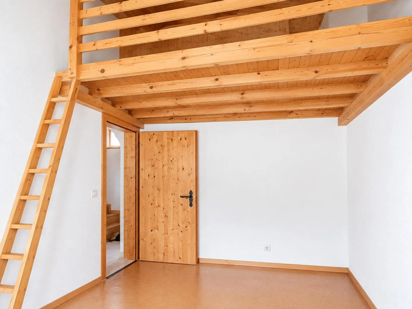 Ampio appartamento maisonette di 4 1/2 stanze a Bonaduz - Foto 5 di 11
