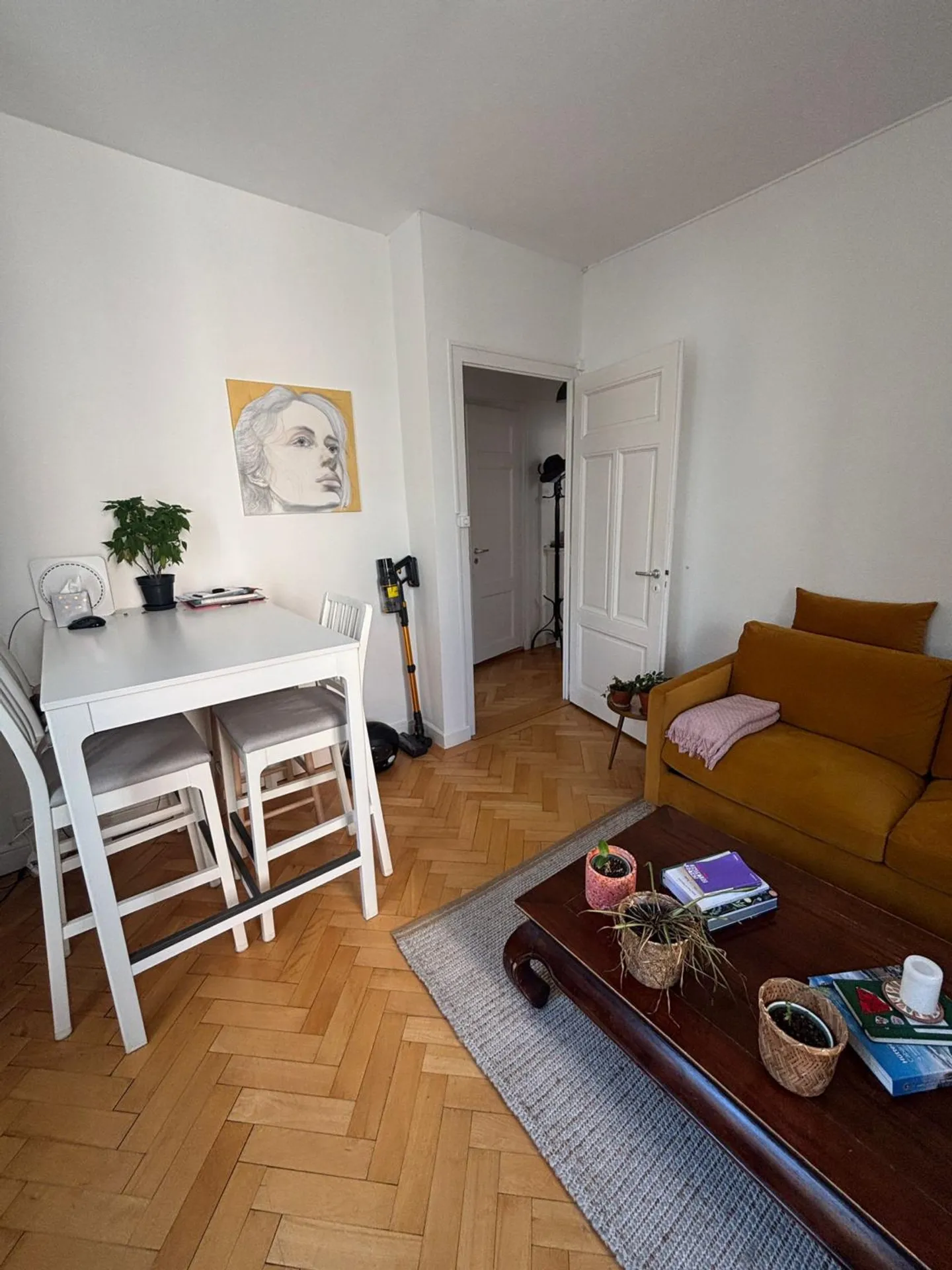 Appartamento 3 Locali Incantevole - Foto 2 di 9