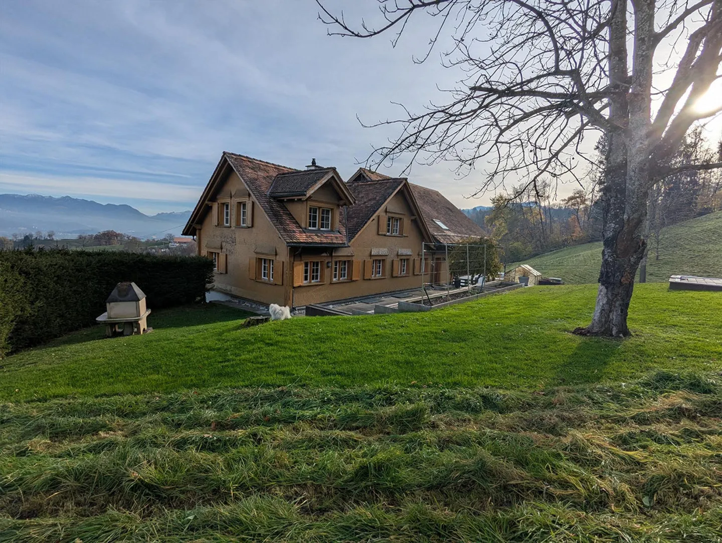 Country House with 2 Apartments, Barn and Privacy in Dream Location - Photo 1 of 19