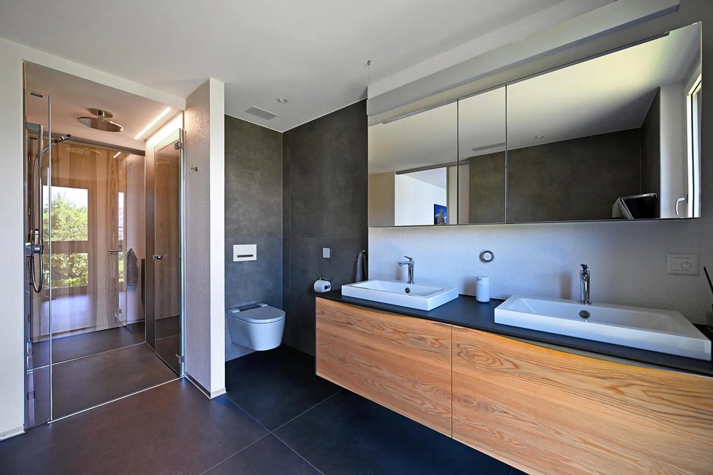 Exklusives Apartment in Lyss - Foto 10 von 13