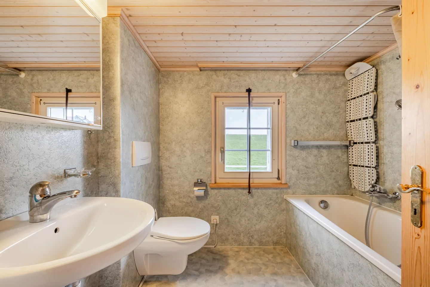 Retraite avec vue et nature pure - Photo 7 sur 8