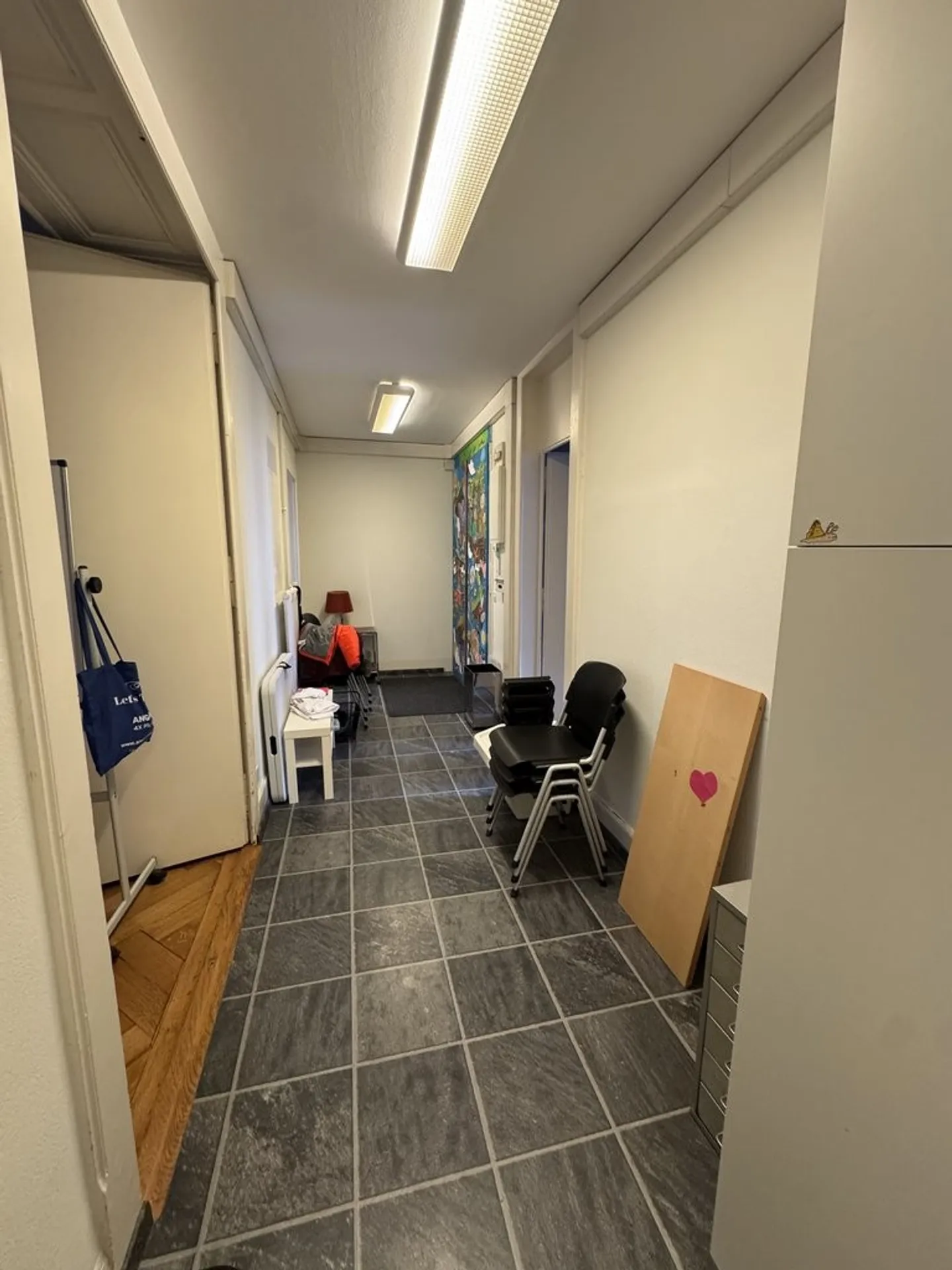 Wonderful commercial space in downtown! - Photo 3 of 10