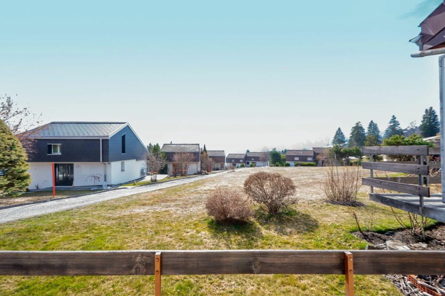 Alpine Retreat with a View - Photo 4 of 8