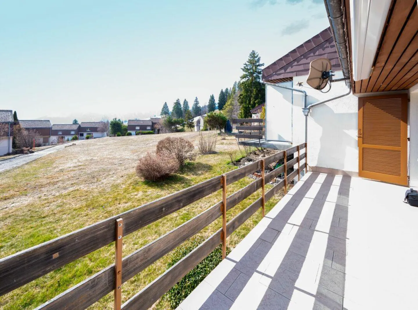 Alpine Retreat with a View - Photo 7 of 8