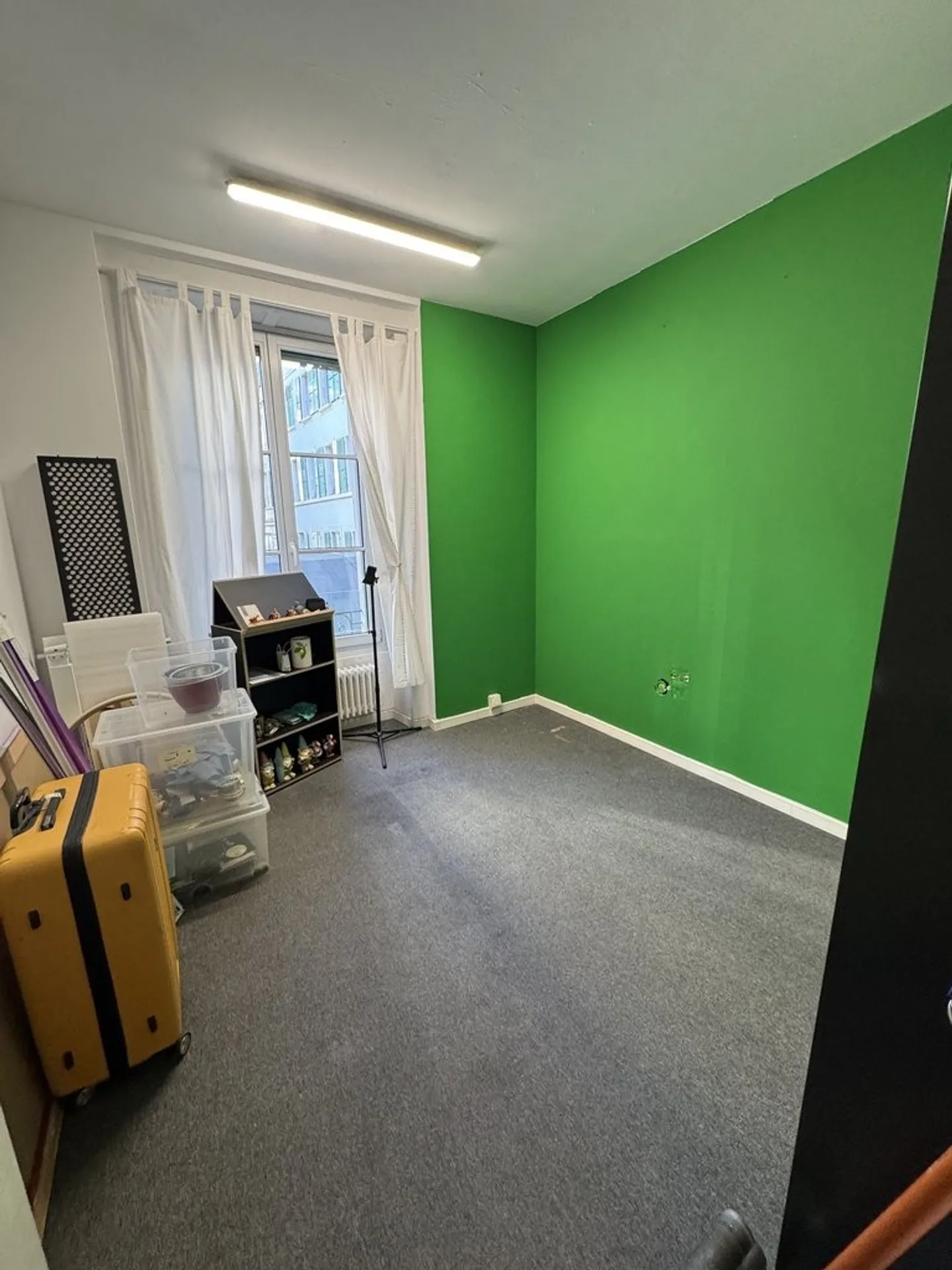 Wonderful commercial space in downtown! - Photo 8 of 10