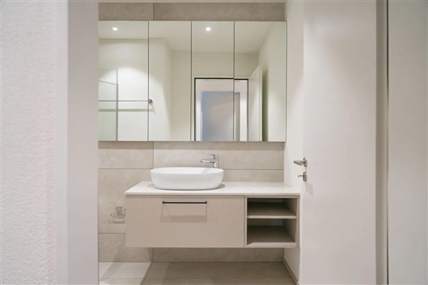 Appartement de 2,5 pièces en ville avec grand balcon à Grenchen - Photo 6 sur 12