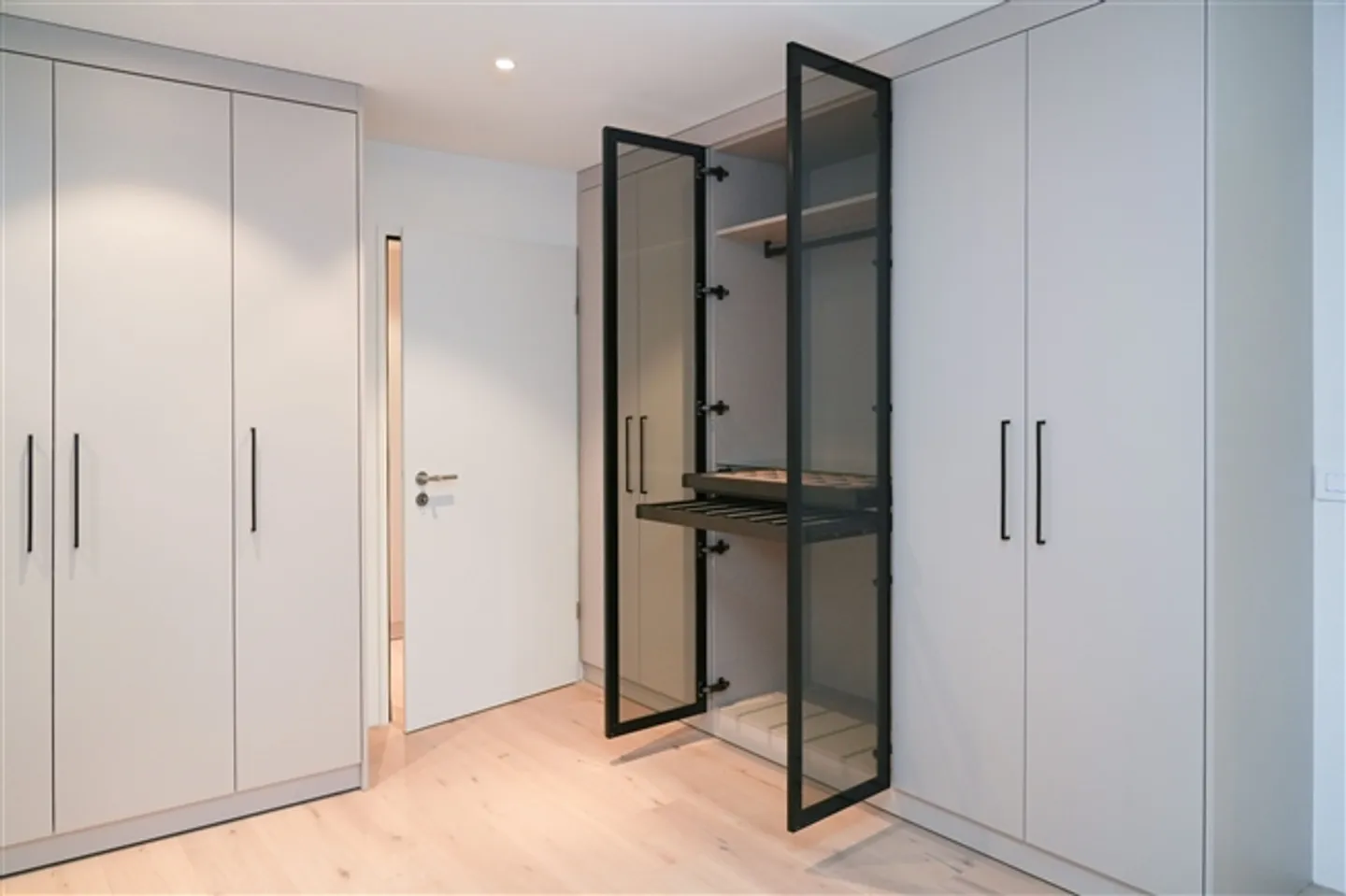 Appartement de 2,5 pièces en ville avec grand balcon à Grenchen - Photo 8 sur 12