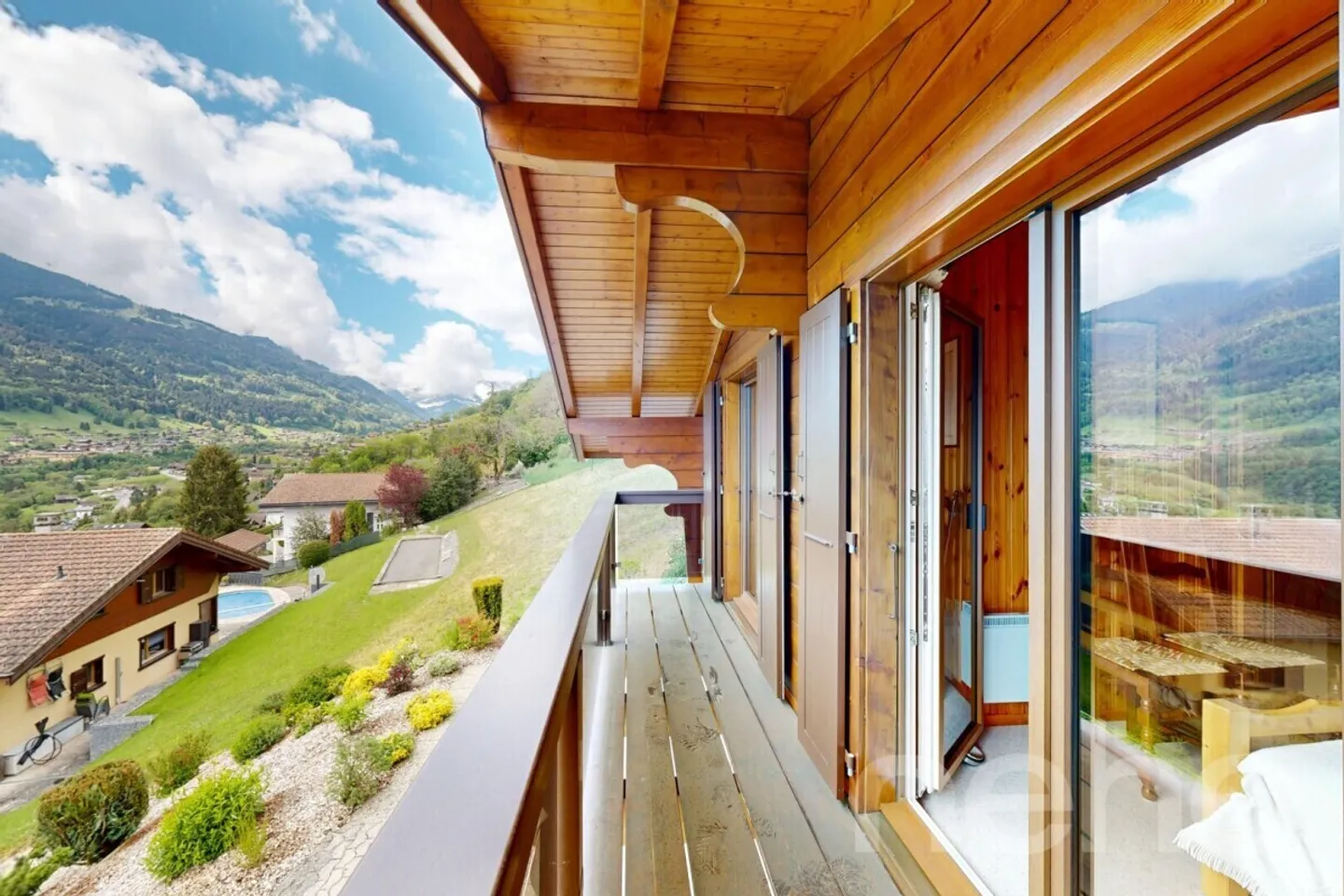 Chalet Charmant avec Vue sur les Montagnes - Photo 9 sur 12