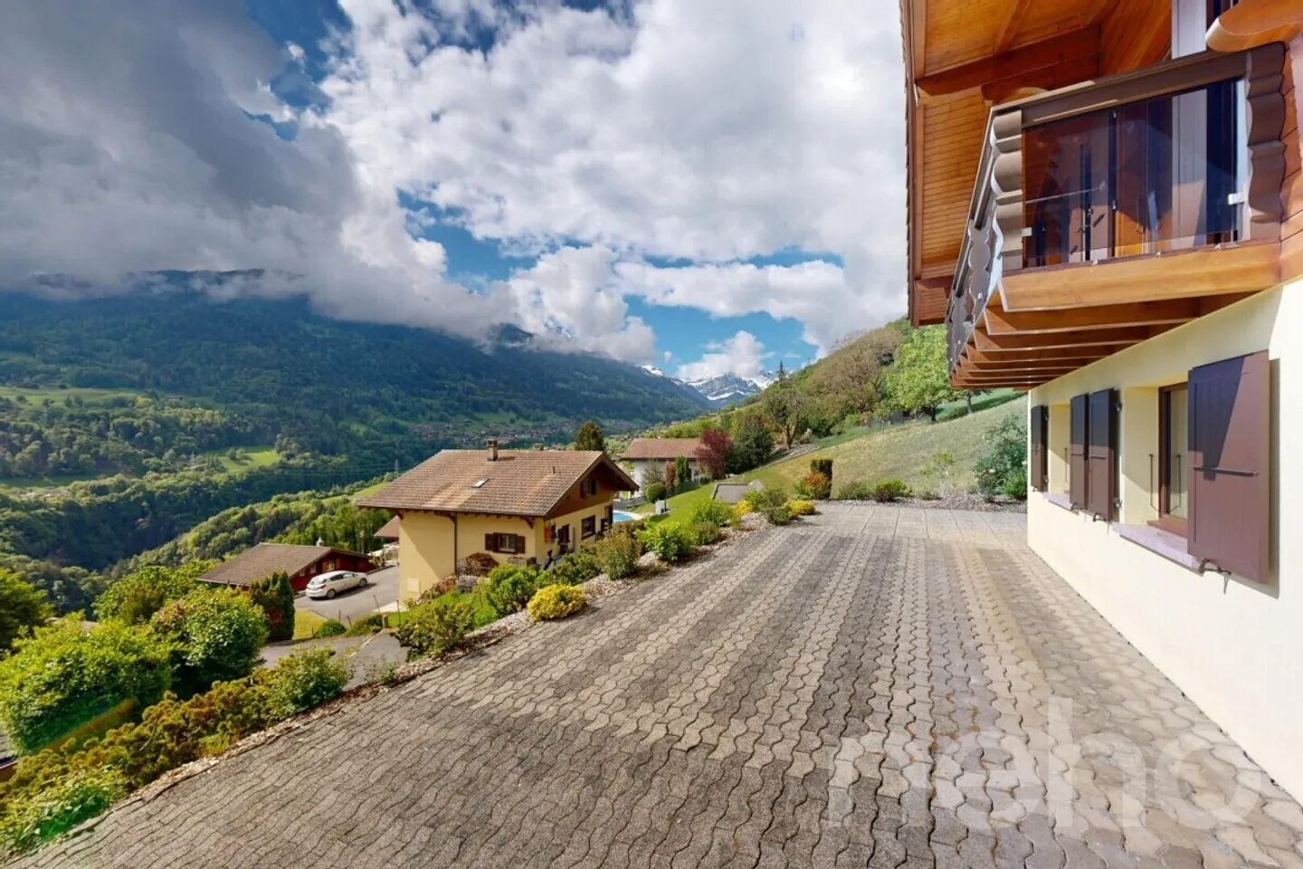 Chalet Charmant avec Vue sur les Montagnes - Photo 4 sur 12