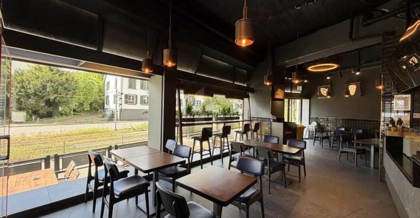 Modernes Restaurant mit Etabliertem Kundenstamm - Foto 1 von 3