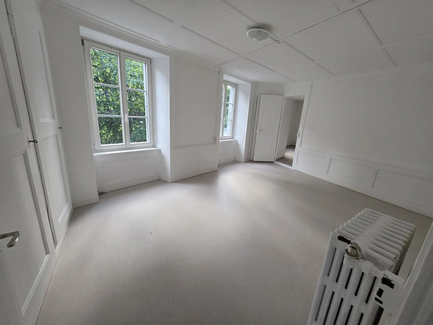 Appartement Charmant à La Neuveville - Photo 2 sur 6
