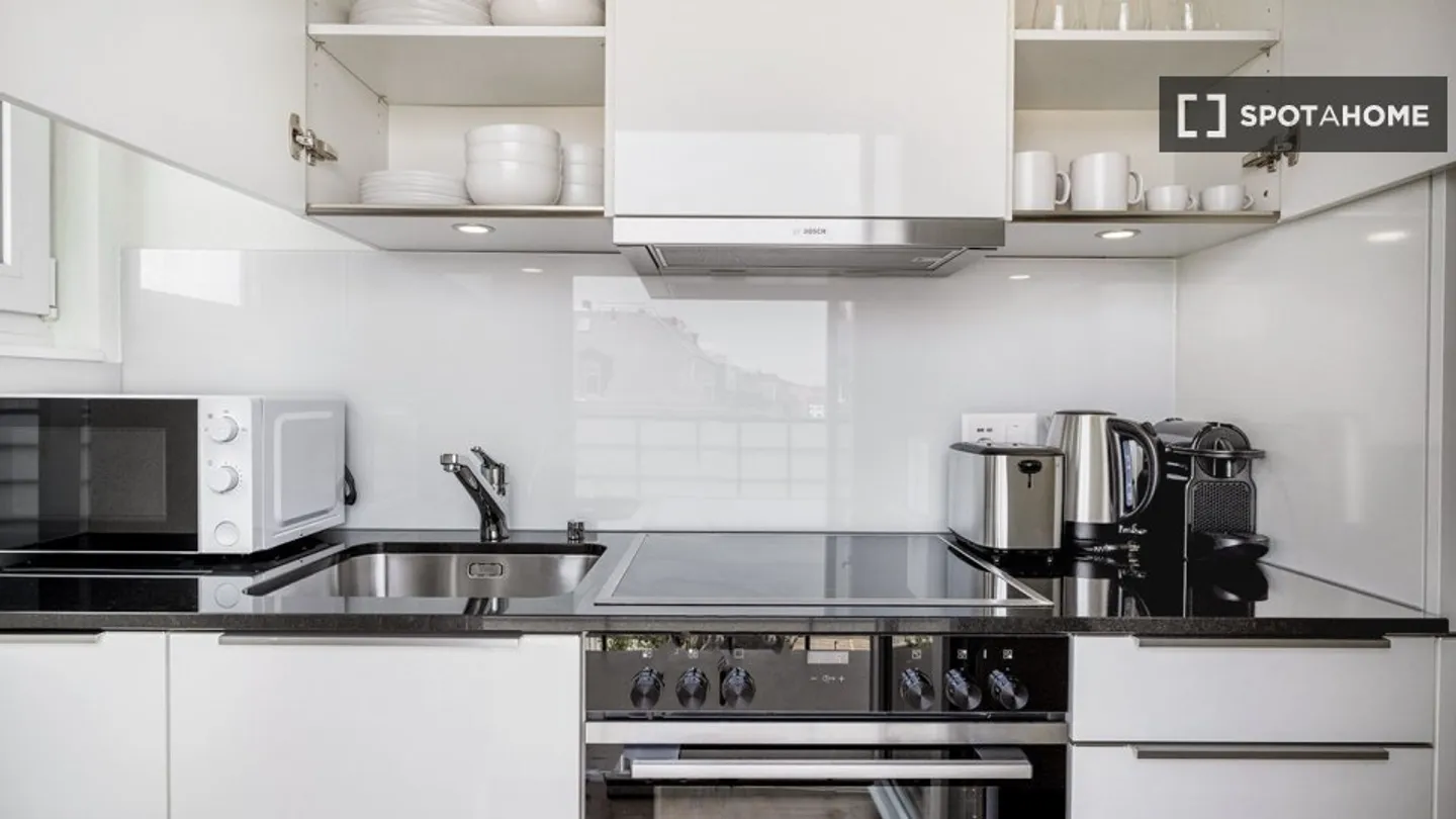 Apartment for rent - Photo 10 of 17