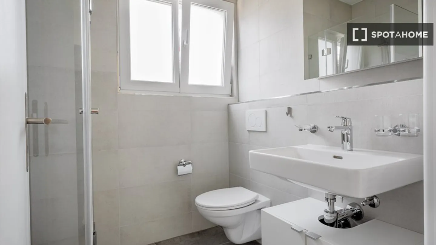 Apartment for rent - Photo 14 of 17