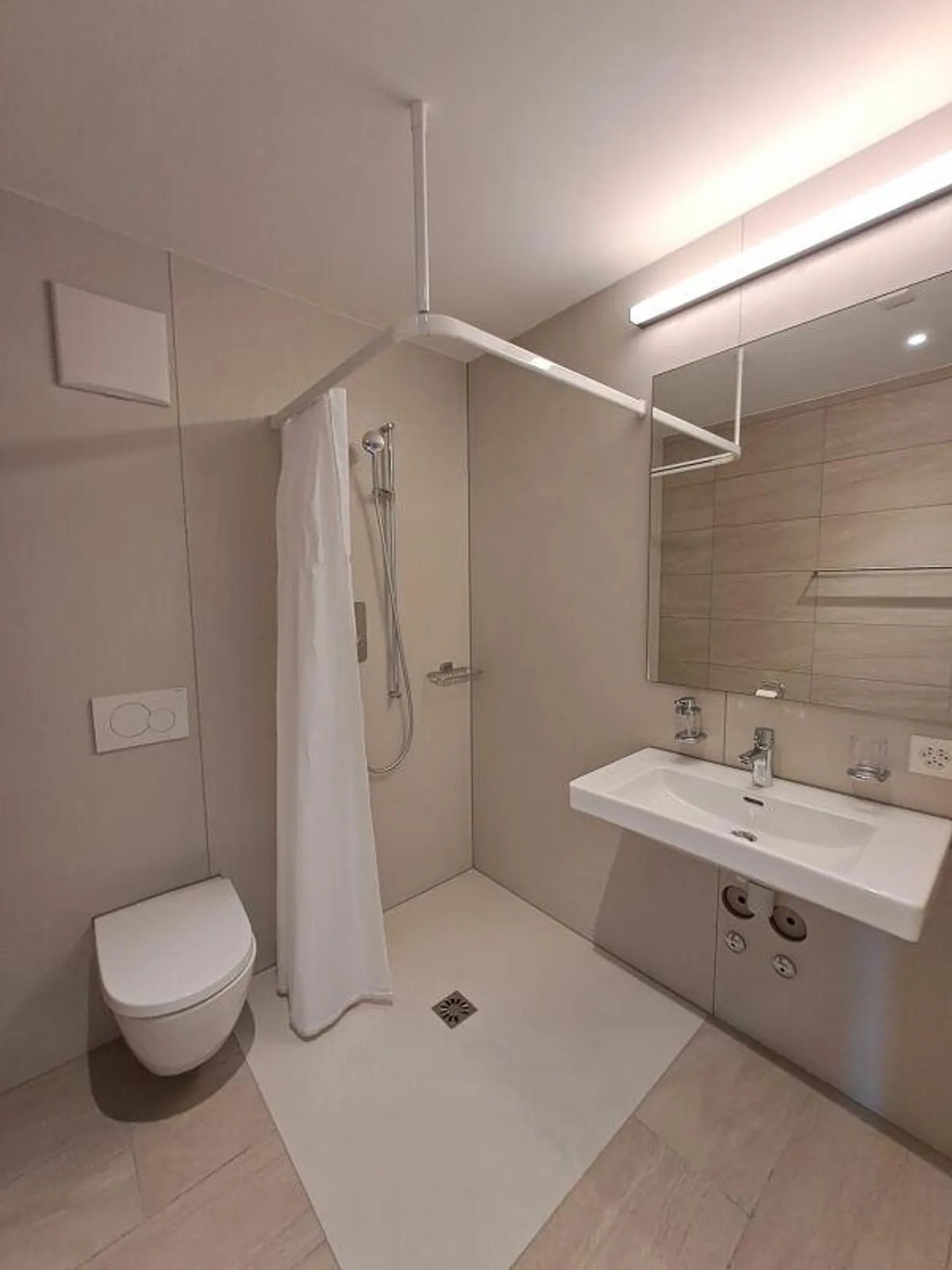 Helles 1.5-Zimmer-Appartement mit Balkon - Foto 3 von 12