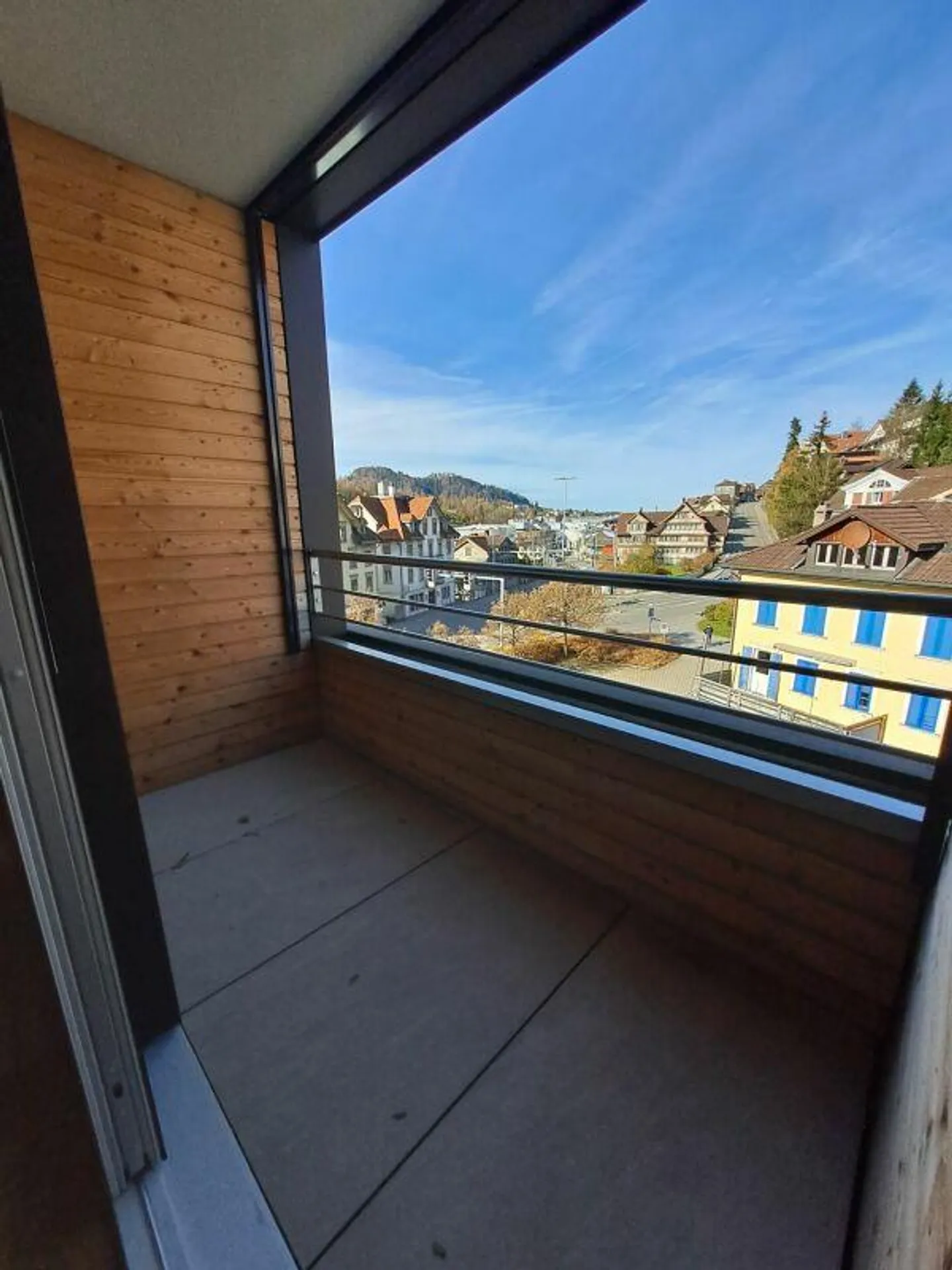 Helles 1.5-Zimmer-Appartement mit Balkon - Foto 6 von 12