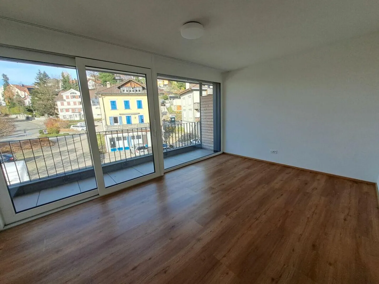 Helles 1.5-Zimmer-Appartement mit Balkon - Foto 12 von 12