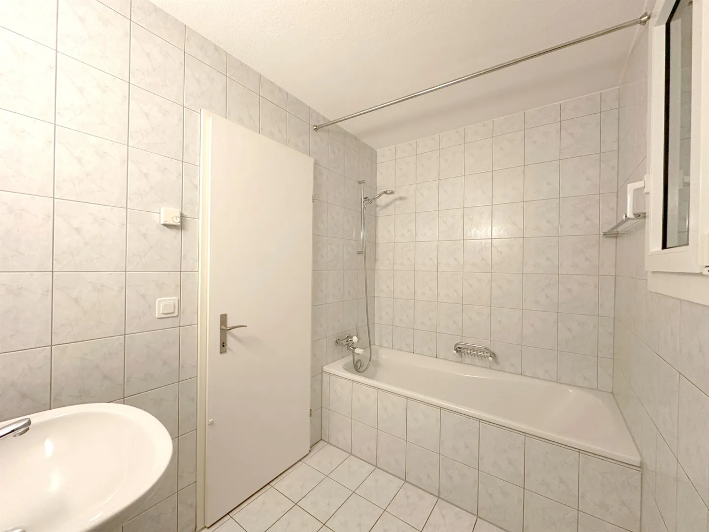 Helle 2-Zimmerwohnung in Horgen - Foto 10 von 13
