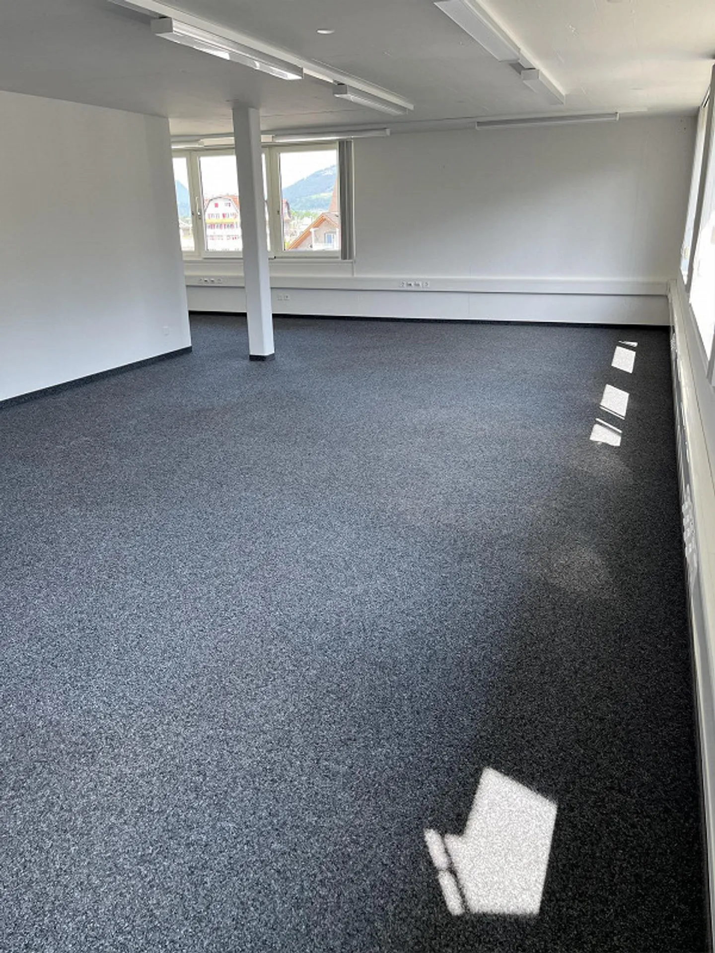 Bureau ou espace de pratique dans un emplacement très central - Photo 2 sur 4