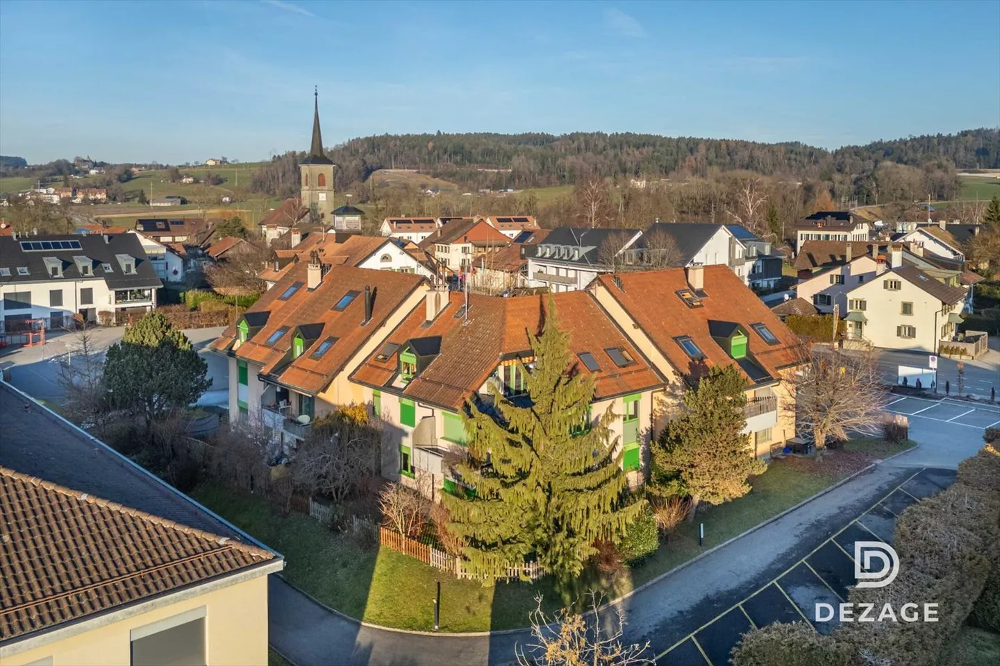 Wohnung zu renovieren mit Umwandlungspotential, im Zentrum des Dorfes gelegen - Foto 1 von 13