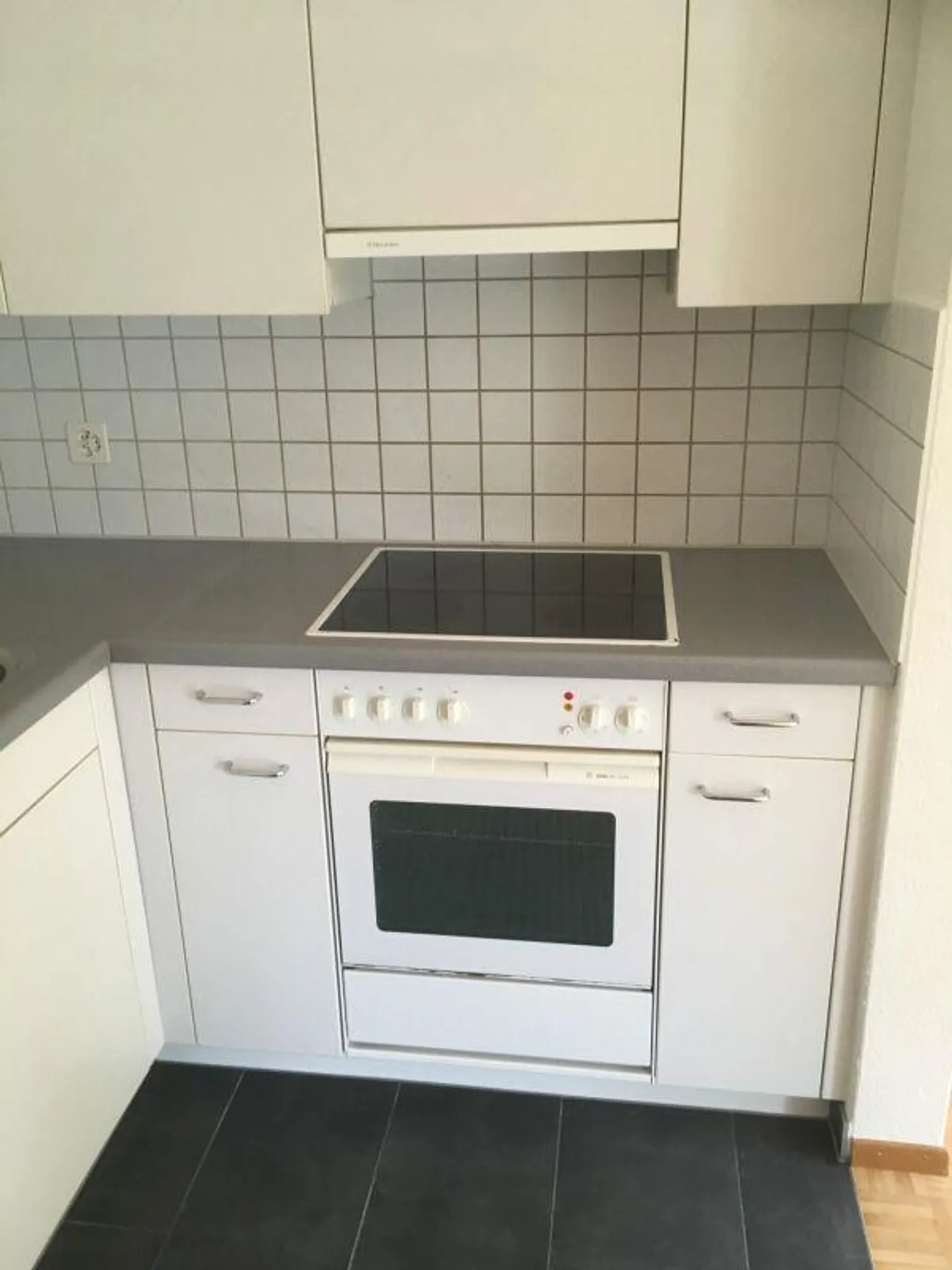 Appartamento accogliente con balcone soleggiato - Foto 3 di 8