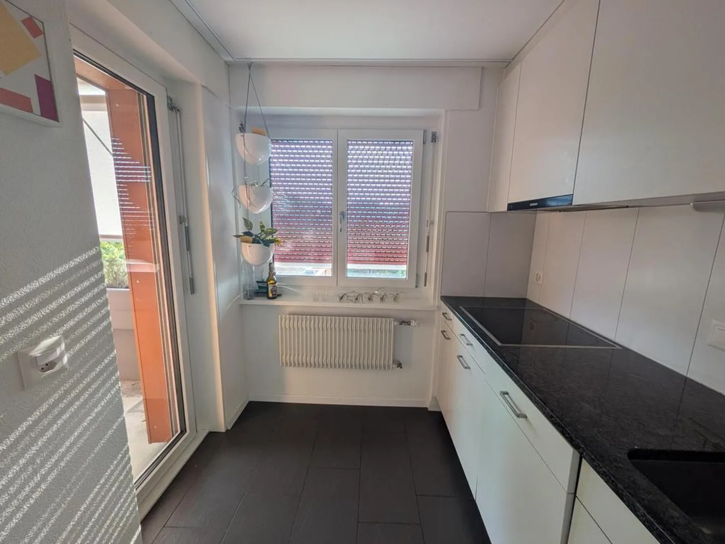 3.5 room apartment in a central location - Photo 4 of 7