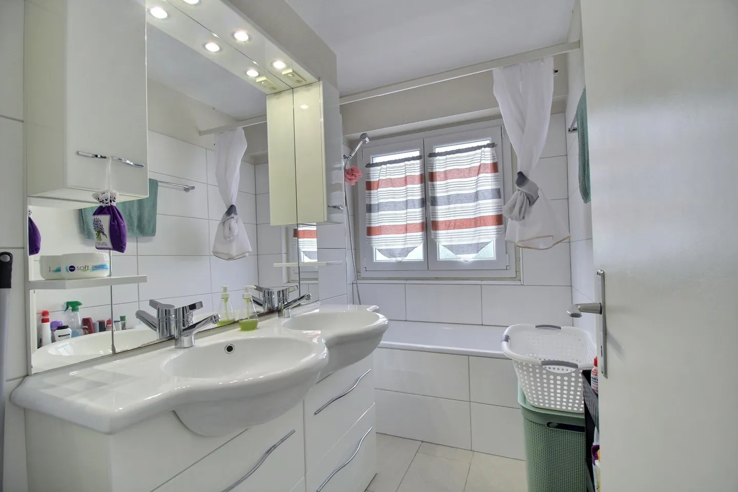 Charmant appartement 4.5 pièces - Photo 9 sur 11
