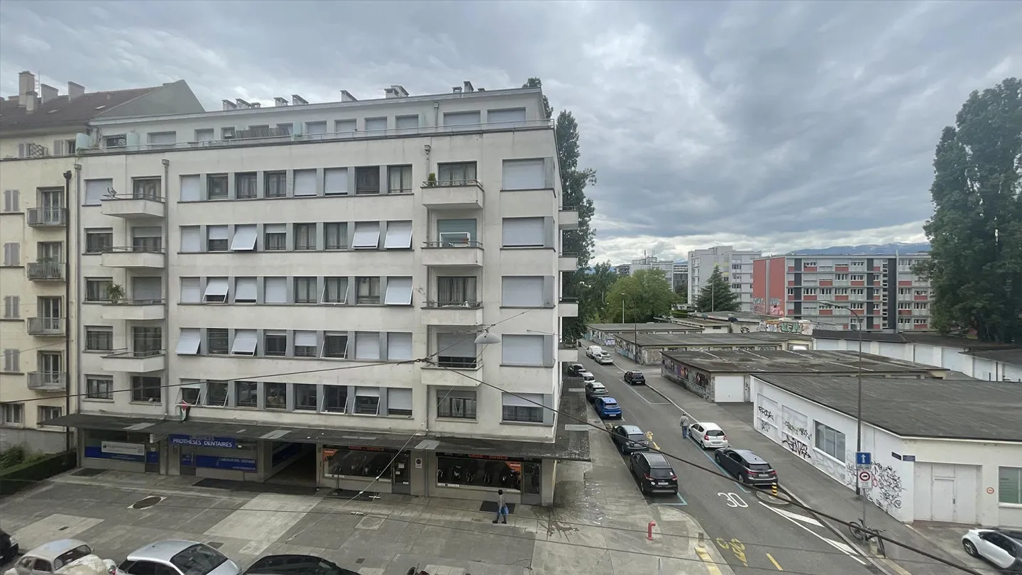 Appartement de quatre pièces dans le quartier de St Jean - Photo 10 sur 10