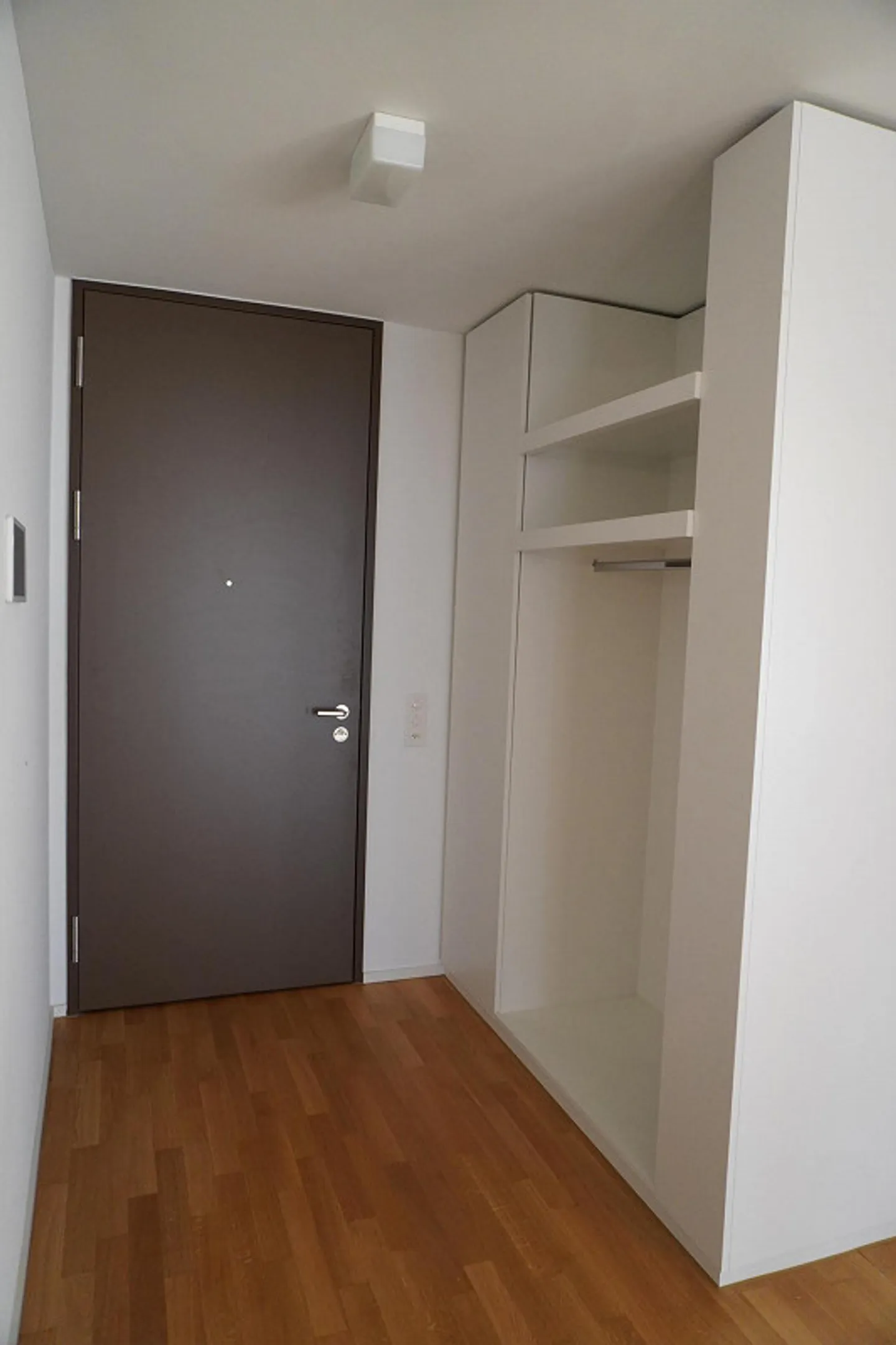 Stilvoll wohnen in Zürich-Greencity – 3.5-Zimmer-Wohnung mit Balkon - Foto 3 von 12