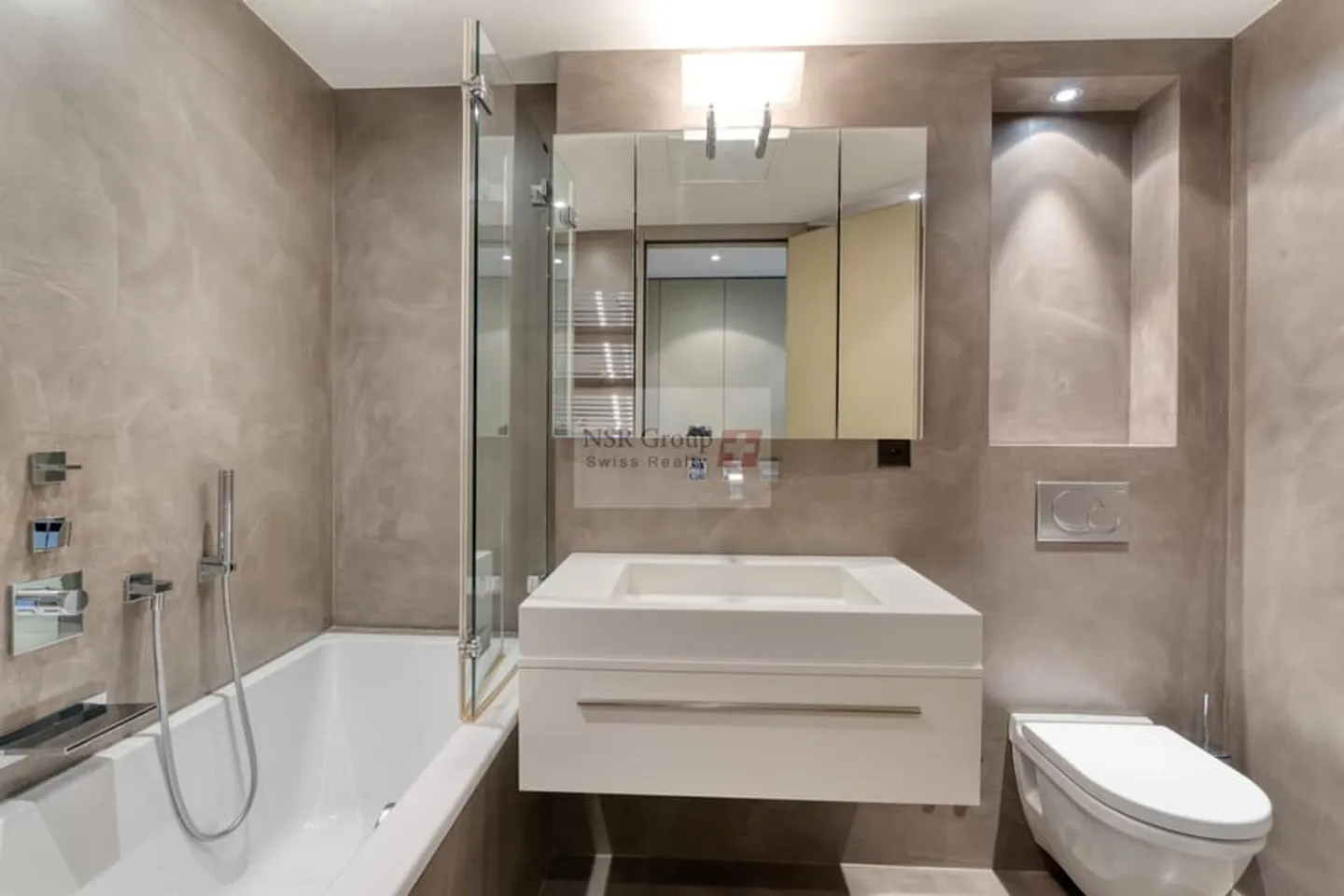 Miremont ? Beautiful renovated apartment with panoramic view at 270 - Exclusive - Photo 8 of 8