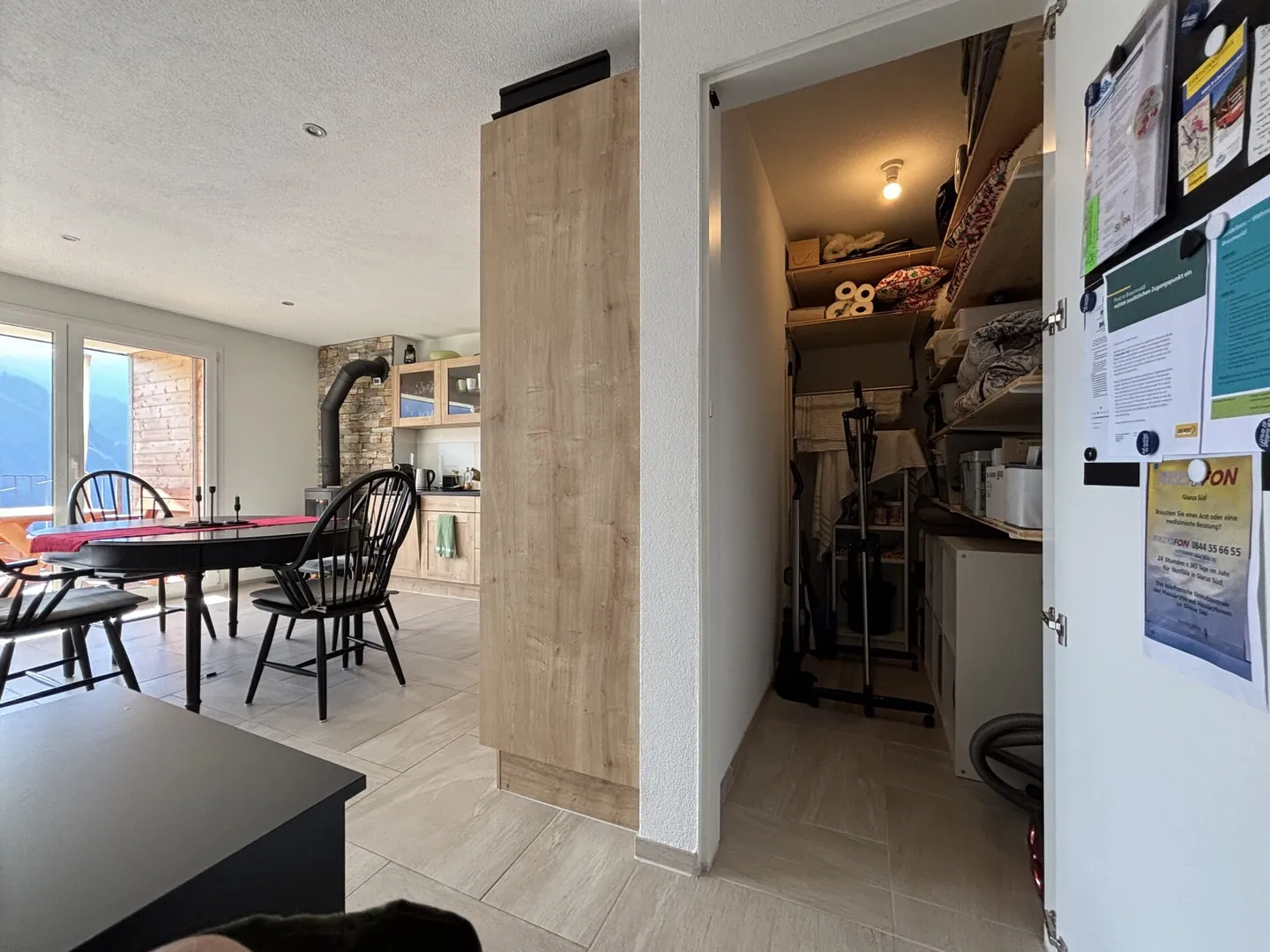 Attractive 4.5 Room Rental Apartment in Braunwald - Photo 8 of 12
