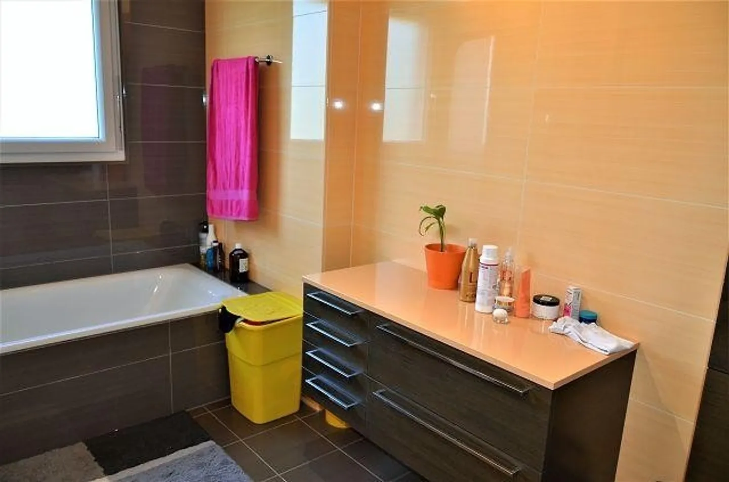 Spacious 4.5-room apartment with terrace and parking space in garage ... - Photo 19 of 35