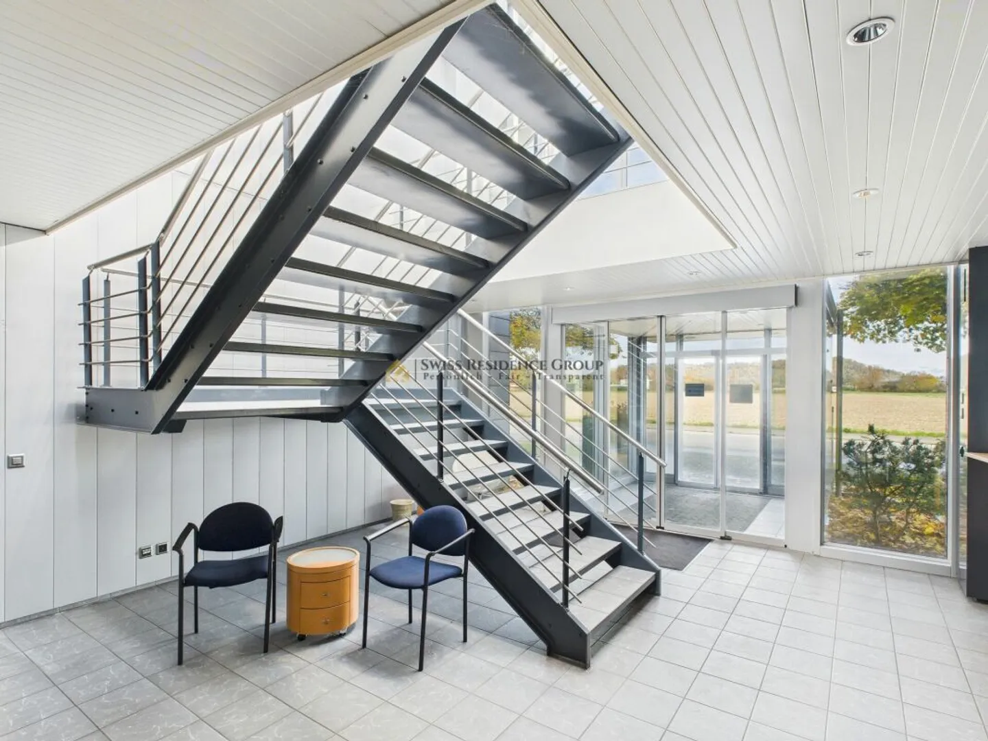 Investir près de la frontière : complexe de bureaux et industriel dans un emplacement stratégique de premier choix ! - Photo 18 sur 44