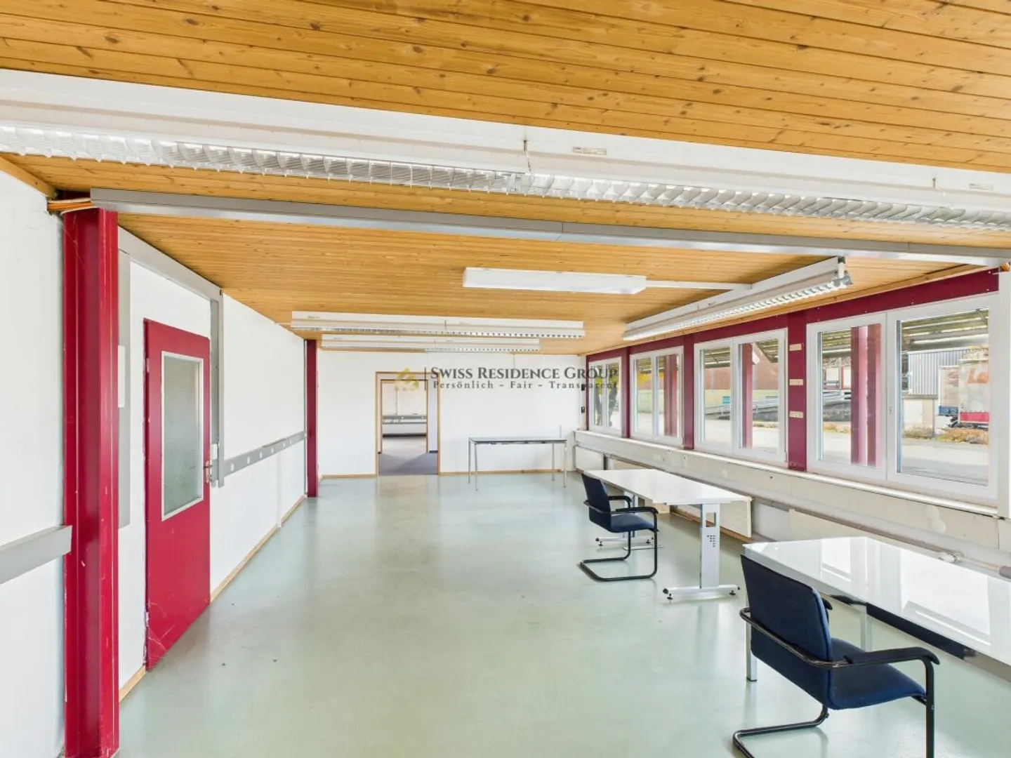 Investir près de la frontière : complexe de bureaux et industriel dans un emplacement stratégique de premier choix ! - Photo 28 sur 44