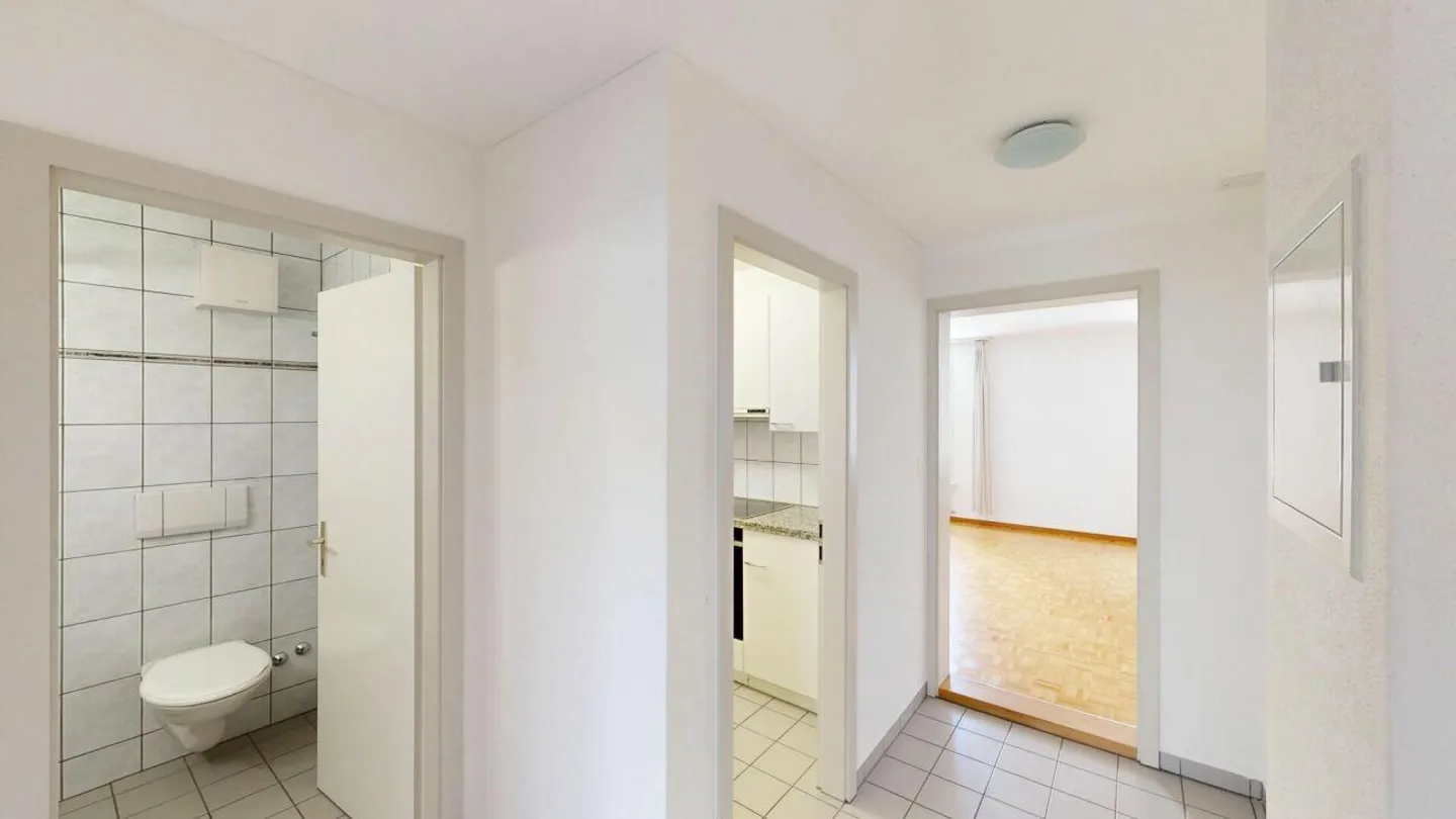Appartamento centrale di 3 stanze - Foto 6 di 9