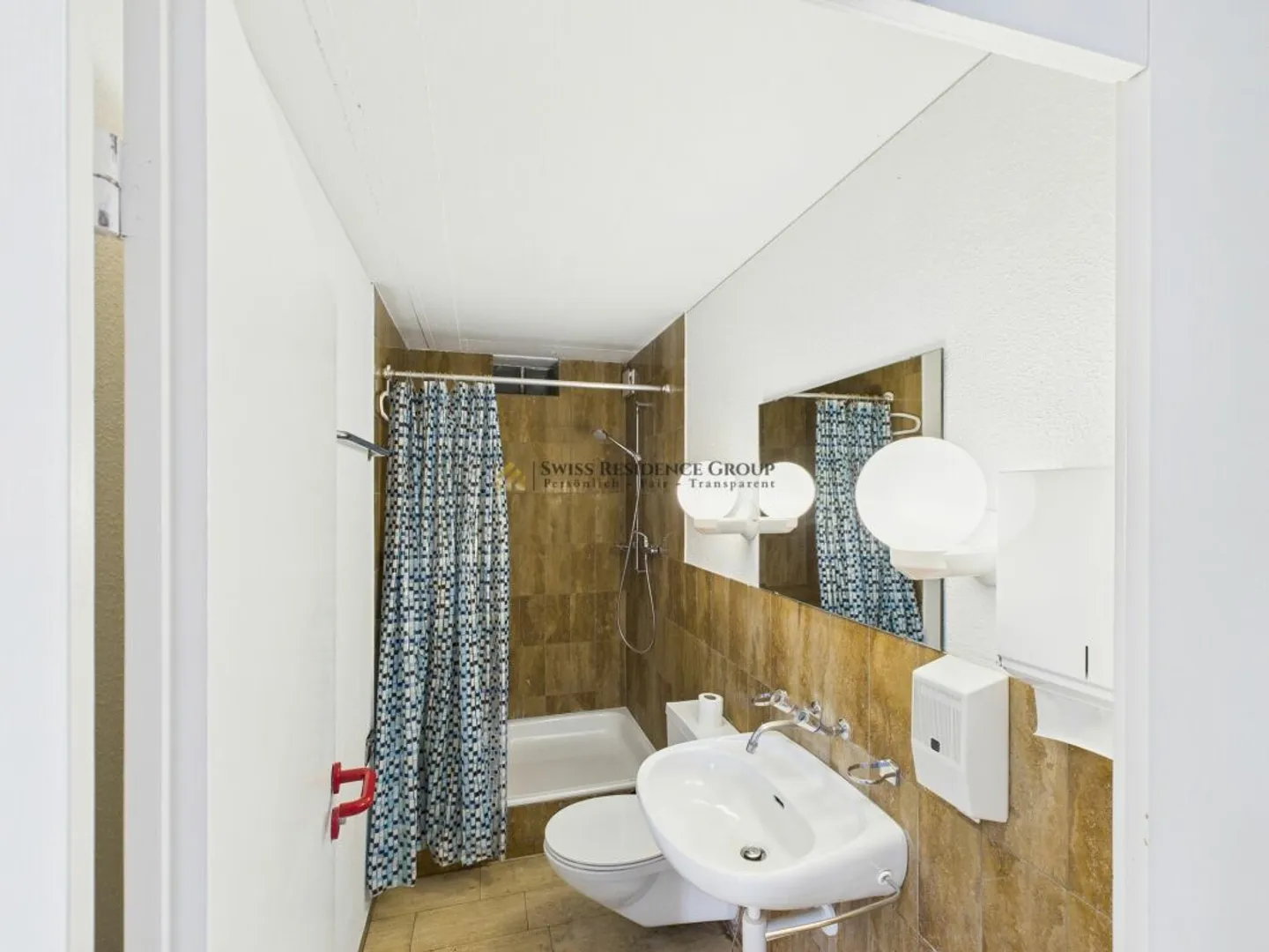 Investir près de la frontière : complexe de bureaux et industriel dans un emplacement stratégique de premier choix ! - Photo 39 sur 44