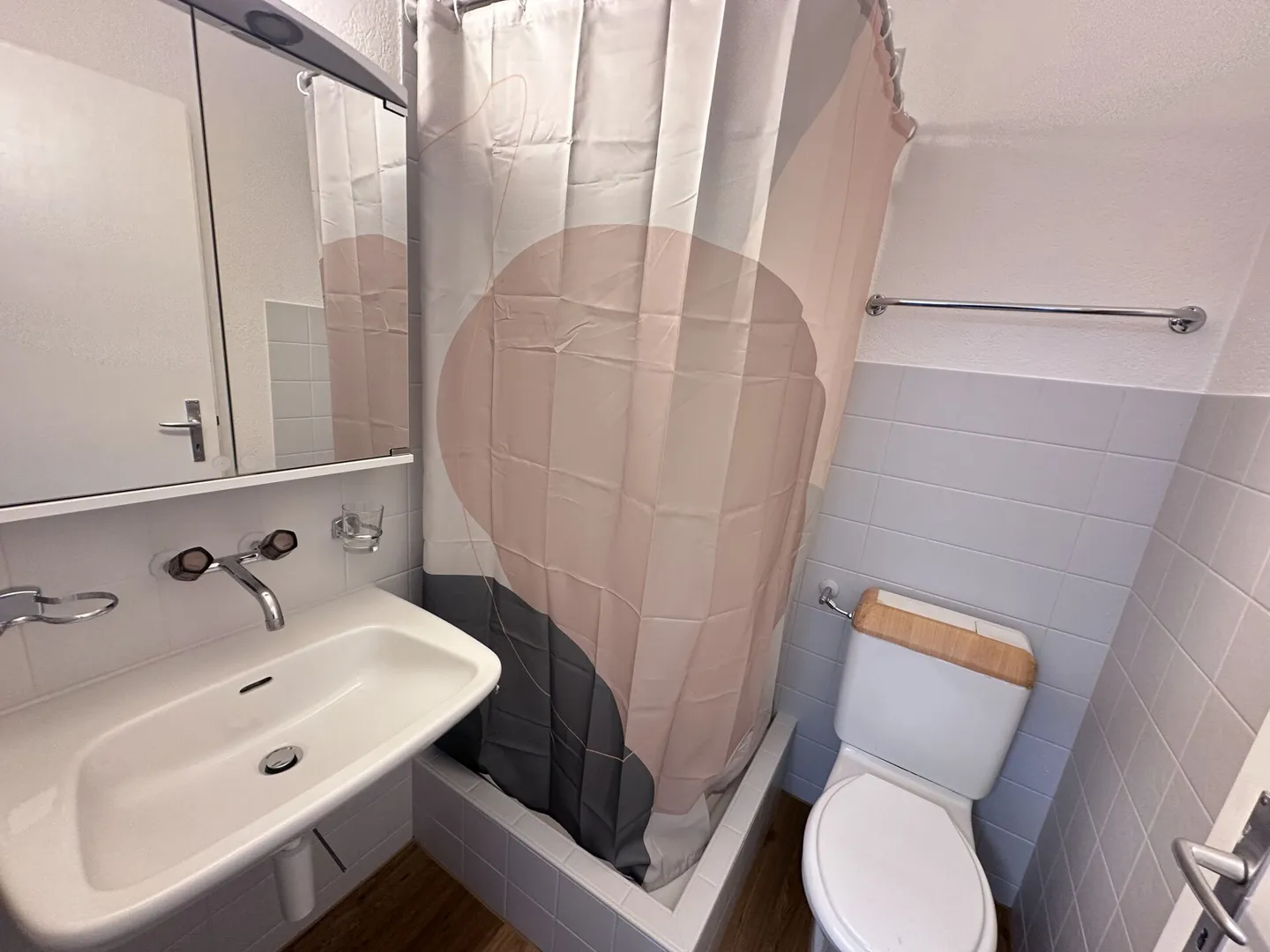 2 x Appartamento 1.5 stanze - Foto 3 di 9