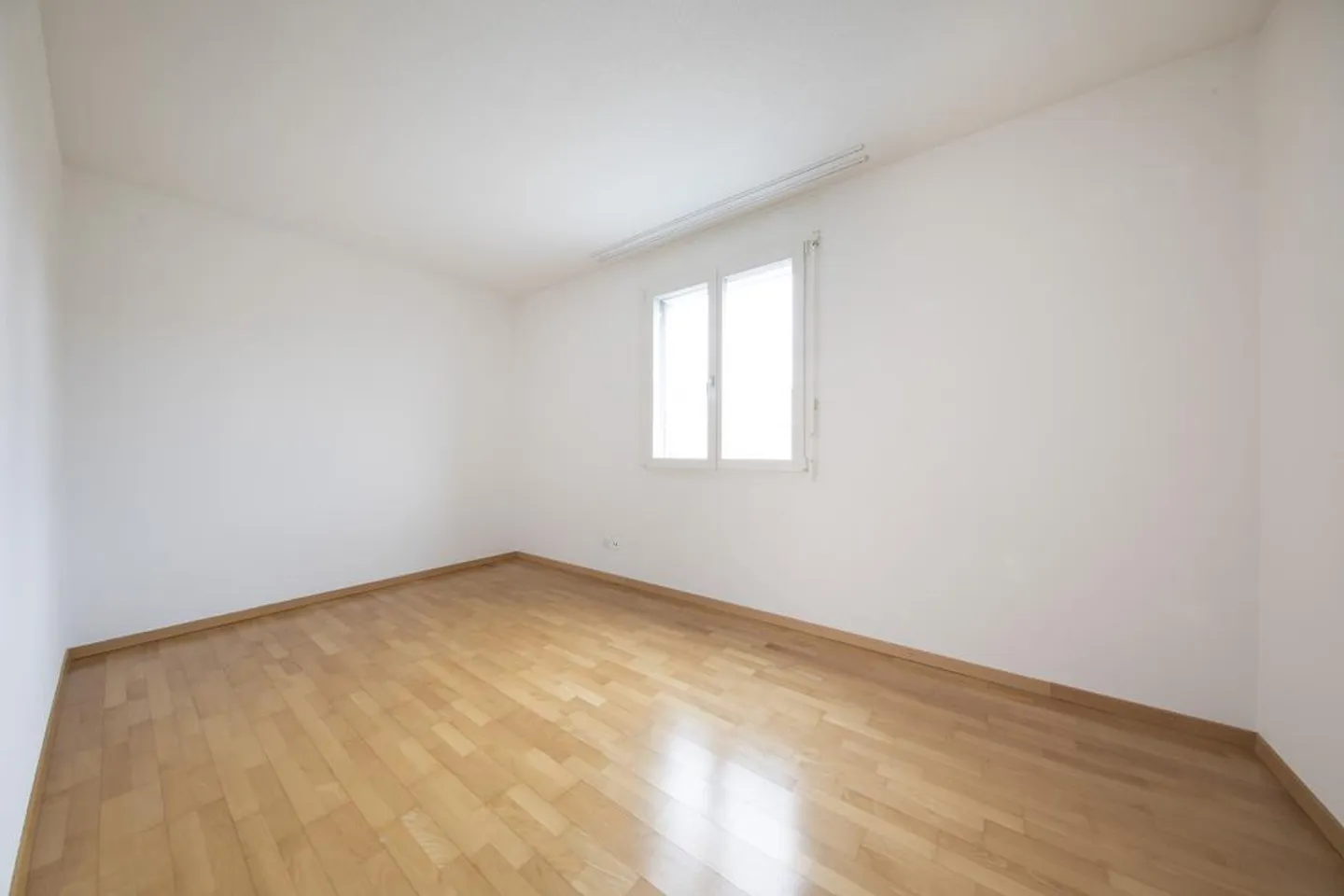 Moderne Wohnung mit guter Anbindung - Foto 6 von 12