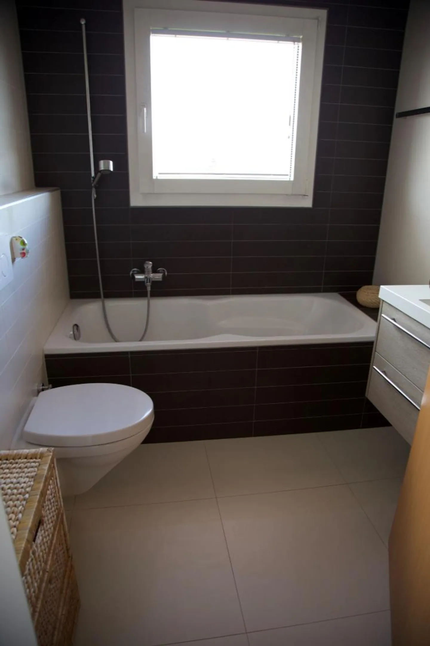 Semi-Detached House 6.5 Rooms - Photo 9 of 11