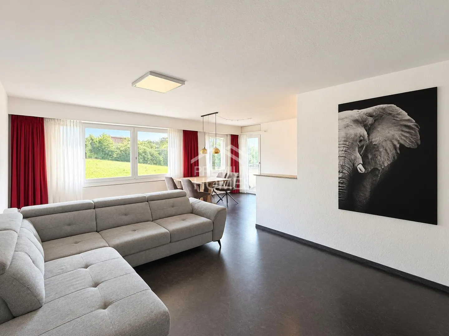 Una casa con vantaggi speciali - Foto 2 di 9