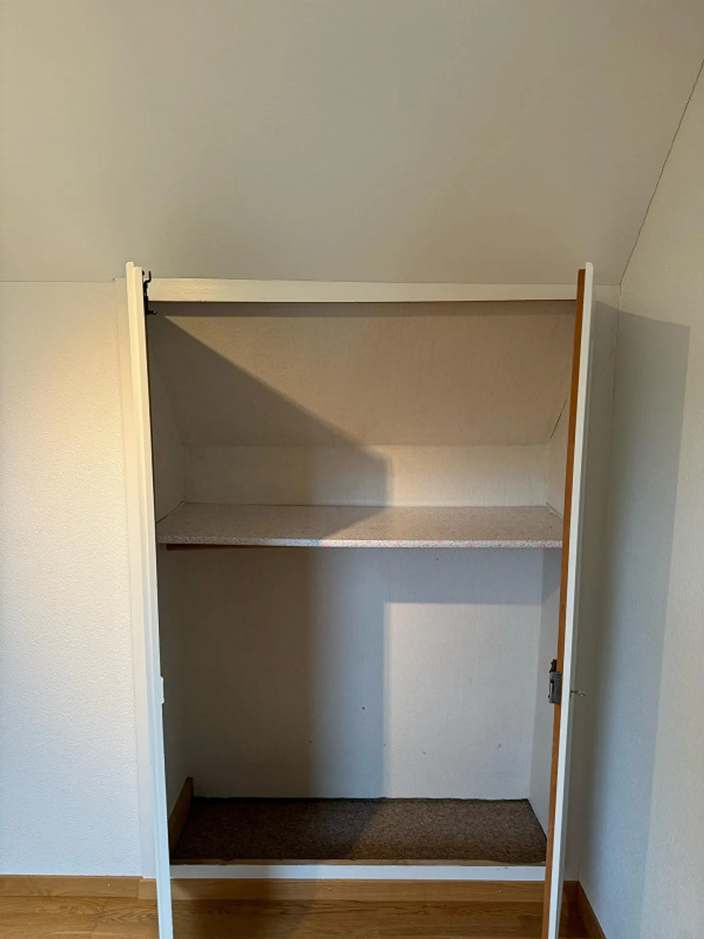 1.0-Mansarde - Foto 3 von 3