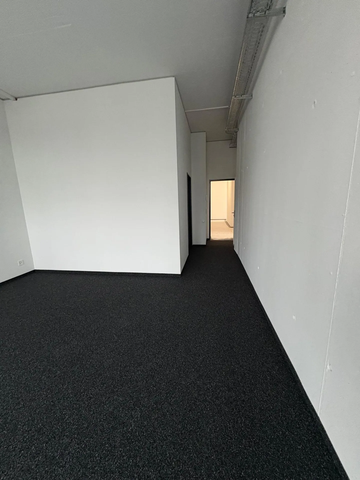 Bureau à louer - Photo 6 sur 10