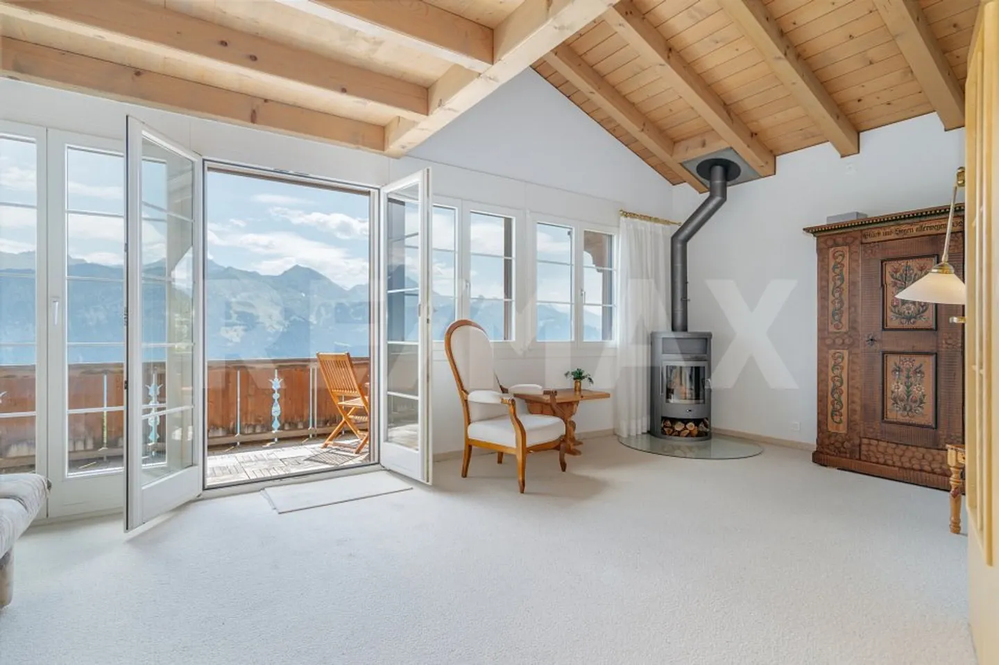 Exclusive 6.5-room maisonette apartment over three floors with wellness and unobstructed panoramic views - Photo 9 of 13