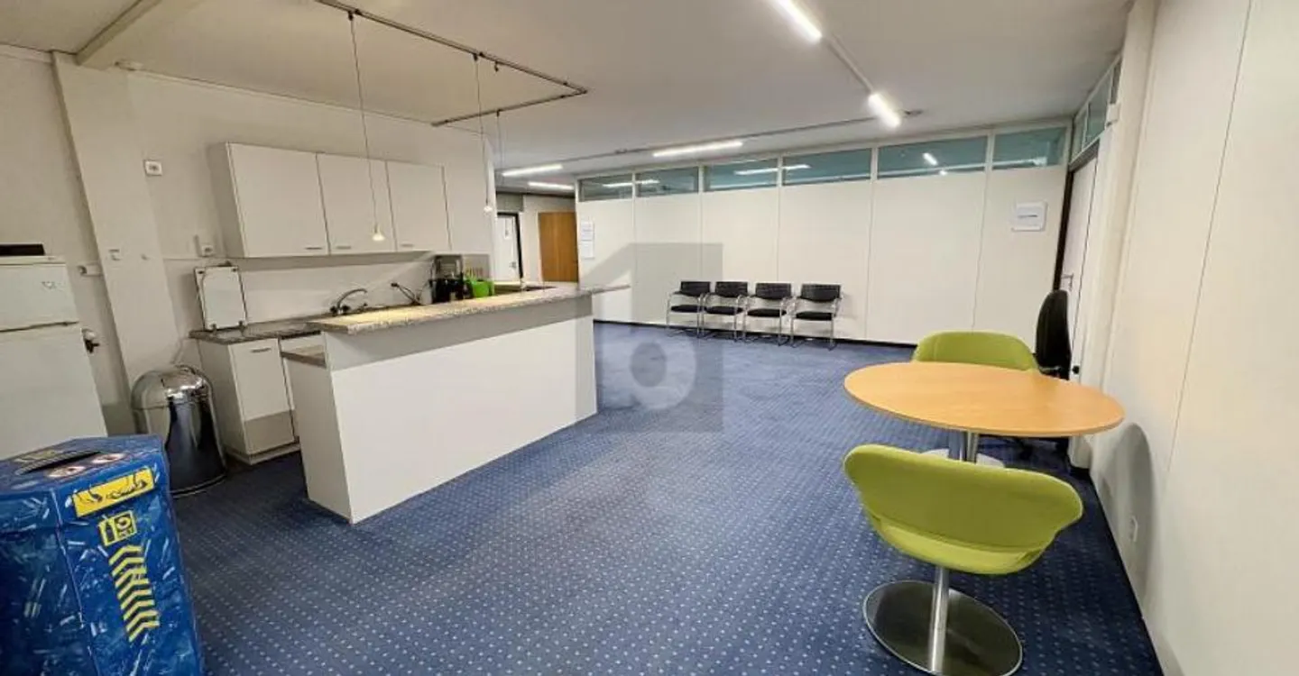 Repräsentatives Büro mit Seesicht - Foto 5 von 6